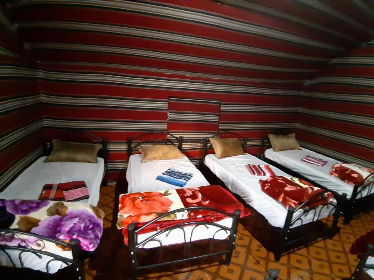 Bedouin Holidays Camp And Jeep Tours Wadi Rum Exteriör bild