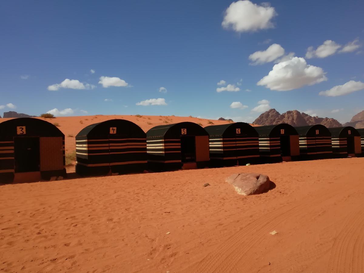 Bedouin Holidays Camp And Jeep Tours Wadi Rum Exteriör bild